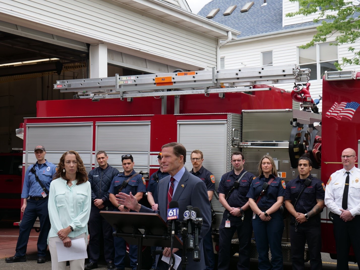 Blumenthal joined Lindsey Rogers-Seitz, the mother of a Ridgefield toddler who died in a hot car incident in 2014, to warn of the dangers of hot cars and urge detection technology be installed in new vehicles to reduce the likelihood of these preventable tragedies.  