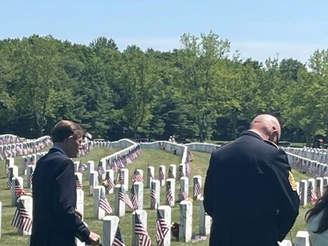 Blumenthal joined Memorial Day parades and ceremonies across the state. 